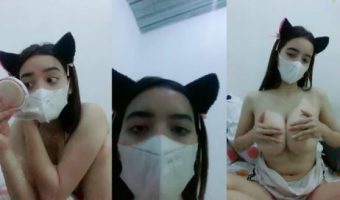 UrBaby Mainin Dildo Untuk Pertama Kalinya Hot